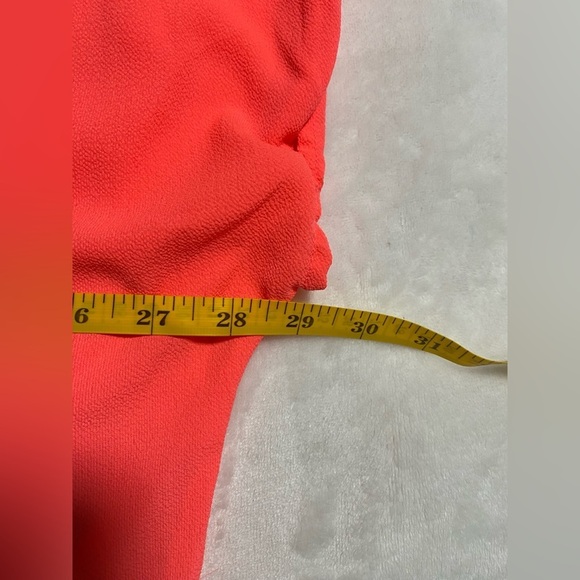 Heimish USA Blouse V-Neck Pullover - Picture 4 of 5